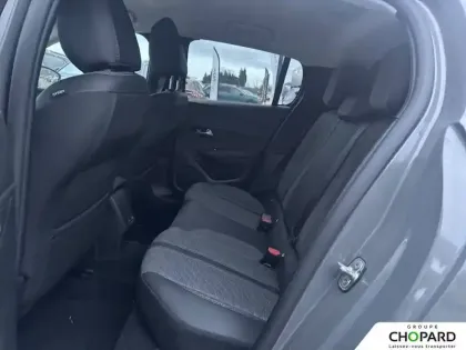 Photo 17 Peugeot 208  Hybrid 100 e-DCS6