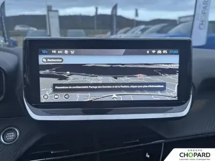 Photo 13 Peugeot 208  Hybrid 100 e-DCS6