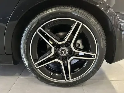 Photo 6 Mercedes Classe A  180 d 8G-DCT