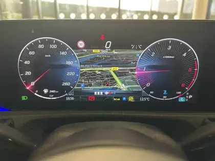 Photo 7 Mercedes Classe A  180 d 8G-DCT