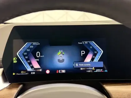 Photo 18 BMW Serie 2 Active Tourer 220i 170 ch DKG7