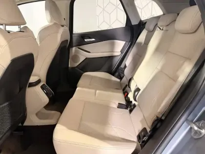 Photo 36 BMW Serie 2 Active Tourer 220i 170 ch DKG7