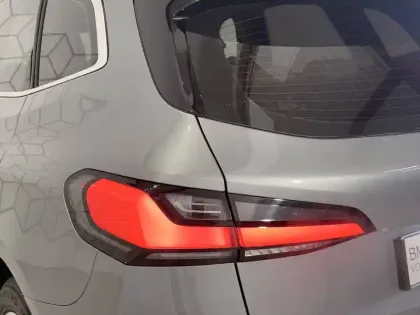 Photo 30 BMW Serie 2 Active Tourer 220i 170 ch DKG7