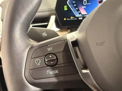 Photo 20 BMW Serie 2 Active Tourer 220i 170 ch DKG7