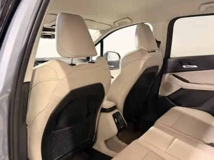 Photo 35 BMW Serie 2 Active Tourer 220i 170 ch DKG7