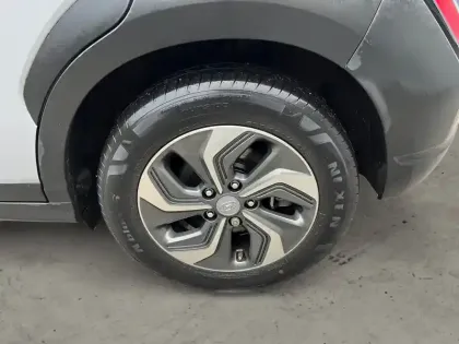 Photo 7 Hyundai Kona  Hybrid 141