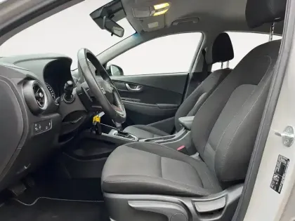 Photo 8 Hyundai Kona  Hybrid 141