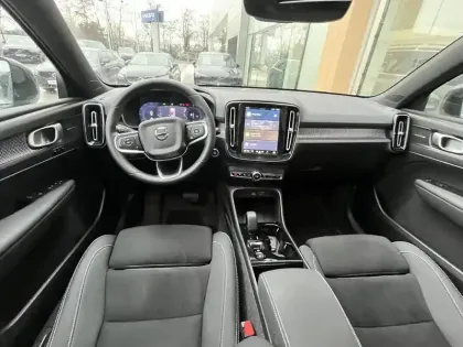 Photo 13 Volvo Xc40  B3 163 ch DCT7