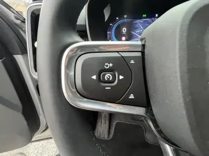 Photo 18 Volvo Xc40  B3 163 ch DCT7