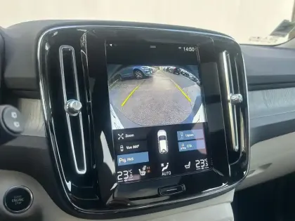 Photo 16 Volvo Xc40  B4 197 ch DCT7