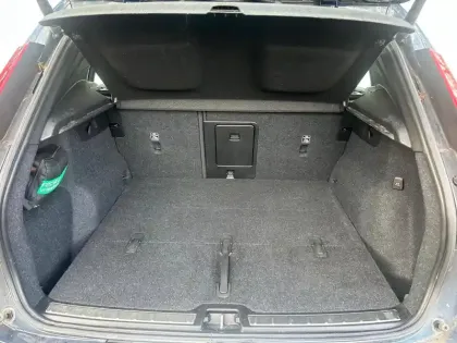 Photo 33 Volvo Xc40  B4 197 ch DCT7