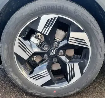 Photo 15 Renault Symbioz  E-Tech full hybrid 145