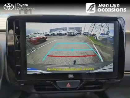 Photo 15 Toyota Yaris  Cross Hybride 116h AWD-i