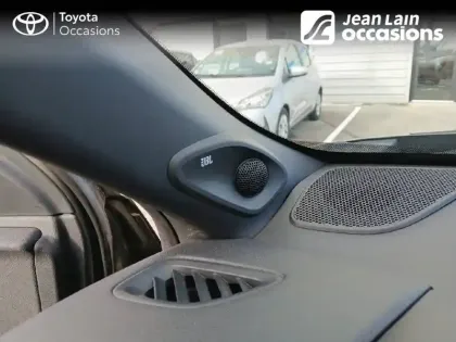 Photo 19 Toyota Yaris  Cross Hybride 116h AWD-i