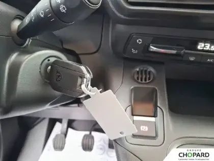 Photo 13 Peugeot Partner  FOURGON M DIESEL 100 CH MANUELLE