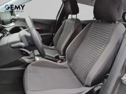 Photo 8 Peugeot 2008  PureTech 100 S&S BVM6