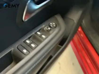 Photo 11 Peugeot 208  PureTech 100 S&S EAT8