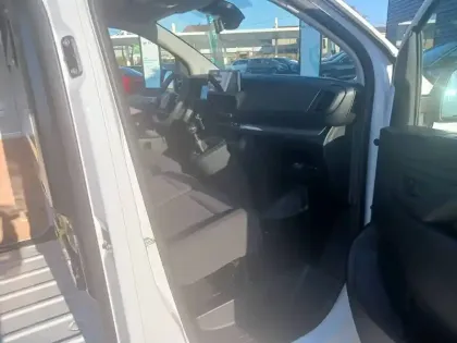 Photo 9 Peugeot Expert  FGN M DIESEL 150 CH MANUELLE