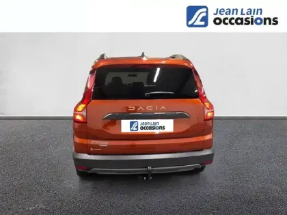 Photo 5 Dacia Jogger  Hybrid 140 5 places