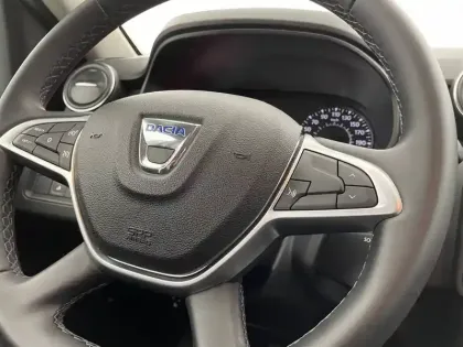 Photo 28 Dacia Duster  TCe 150 FAP 4x2 EDC