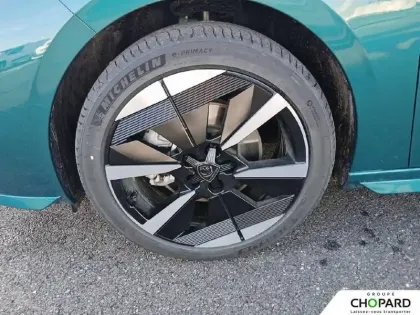 Photo 22 Peugeot 308  Electrique 55 kWh 156ch