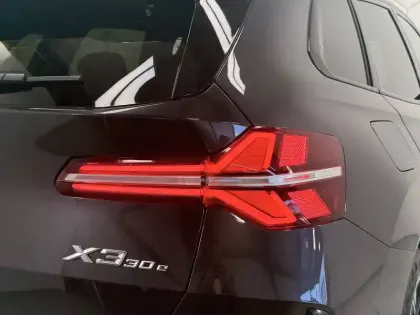 Photo 20 BMW X3  30e xDrive 299 ch BVA8