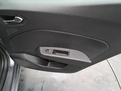 Photo 21 Renault Clio  TCe 90