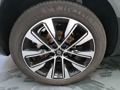 Photo 14 Renault Austral  E-Tech hybrid 200