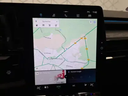 Photo 39 Renault Austral  E-Tech hybrid 200