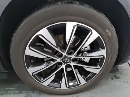 Photo 15 Renault Austral  E-Tech hybrid 200