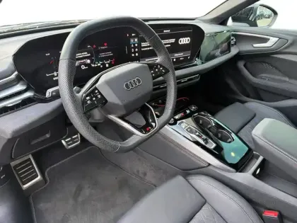 Photo 14 Audi A5  TDI Hybride 204 ch S tronic 7