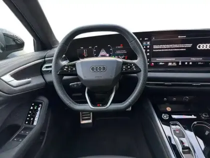 Photo 11 Audi A5  TDI Hybride 204 ch S tronic 7