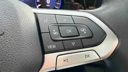 Photo 15 Volkswagen Golf  1.5 eTSI OPF 150 DSG7