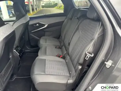 Photo 17 Peugeot 5008  Hybrid 145 e-DCS6