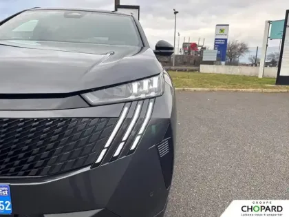 Photo 21 Peugeot 5008  Hybrid 145 e-DCS6