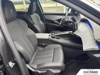 Photo 12 Peugeot 5008  Hybrid 145 e-DCS6