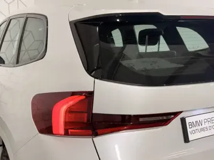 Photo 32 BMW X1 i eDrive20 204ch BVA