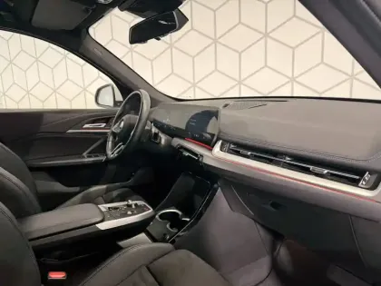 Photo 28 BMW X1 i eDrive20 204ch BVA