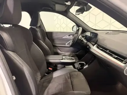 Photo 29 BMW X1 i eDrive20 204ch BVA