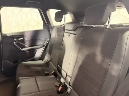 Photo 37 BMW X1 i eDrive20 204ch BVA