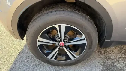 Photo 28 Jaguar E-Pace  2.0 P200 ch FlexFuel MHEV AWD BVA