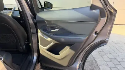 Photo 24 Jaguar E-Pace  2.0 P200 ch FlexFuel MHEV AWD BVA