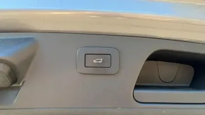 Photo 27 Jaguar E-Pace  2.0 P200 ch FlexFuel MHEV AWD BVA