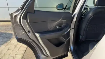 Photo 23 Jaguar E-Pace  2.0 P200 ch FlexFuel MHEV AWD BVA