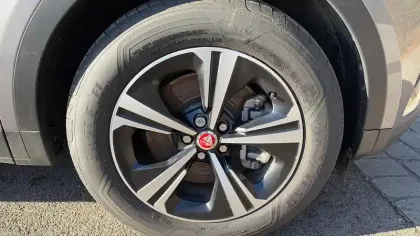 Photo 8 Jaguar E-Pace  2.0 P200 ch FlexFuel MHEV AWD BVA