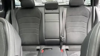 Photo 26 Mercedes Classe E  Break 220 d 9G-Tronic