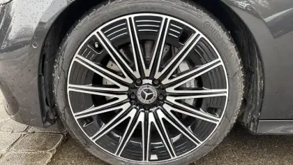 Photo 9 Mercedes Classe E  Break 220 d 9G-Tronic