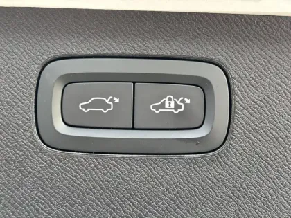 Photo 11 Volvo Xc90 Gén. II Ph2 NG Ultra Style Chro 5