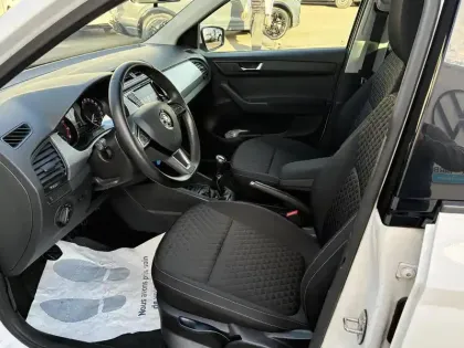 Photo 22 Skoda Fabia  1.0 TSI 95 ch Greentec