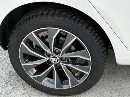 Photo 25 Skoda Fabia  1.0 TSI 95 ch Greentec